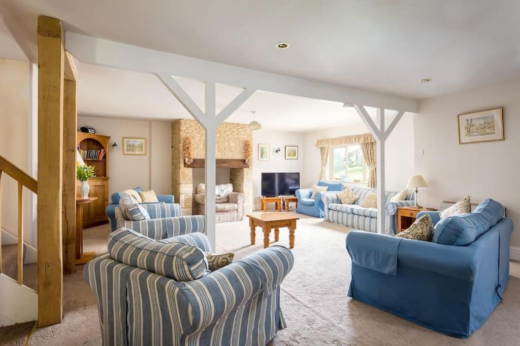 Stanway House, 8 Bedroom, 8 Bath كيلتنهام المظهر الخارجي الصورة
